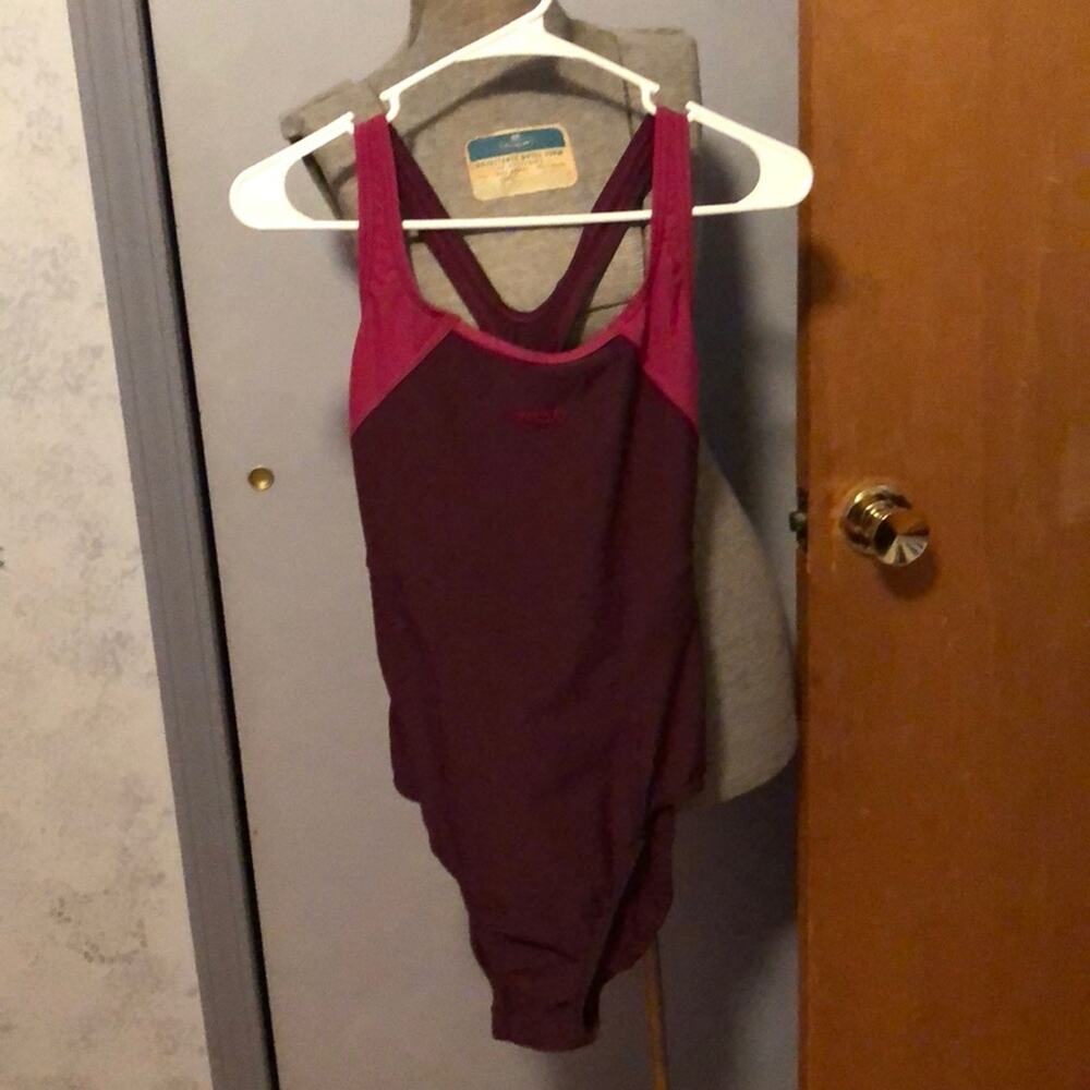 Speedo sculpture one piece razor back